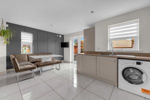 Photo 34- click for photo gallery